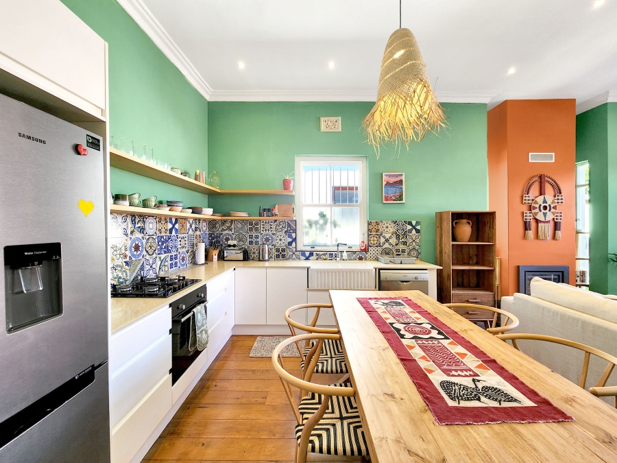 To Let 2 Bedroom Property for Rent in Vredehoek Western Cape
